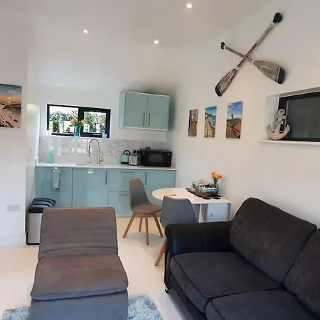 Sycamore Lodge Kent With Ev Zappi Type 2 Sellindge Экстерьер фото